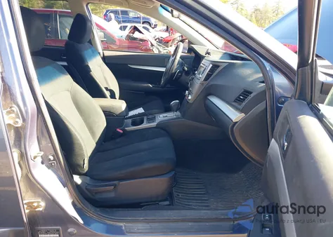 2014 Subaru Outback 2.5I Premium из США, поврежденный, VIN 4S4BRBCC7E3271560